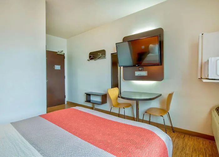 Motel 6-Eagle Pass, Tx - Lakeside